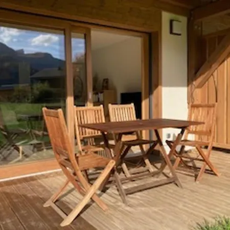 Moderne T4 Avec Jardin Dans Neuve - Fr-1-624-167 * Samoens